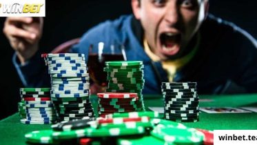 Đôi nét về game bài Poker tại nhà cái “ xanh chín” Winbet