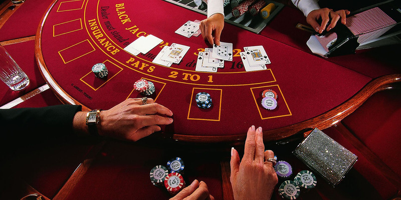 Tham gia đánh baccarat trực tuyến một cách linh động